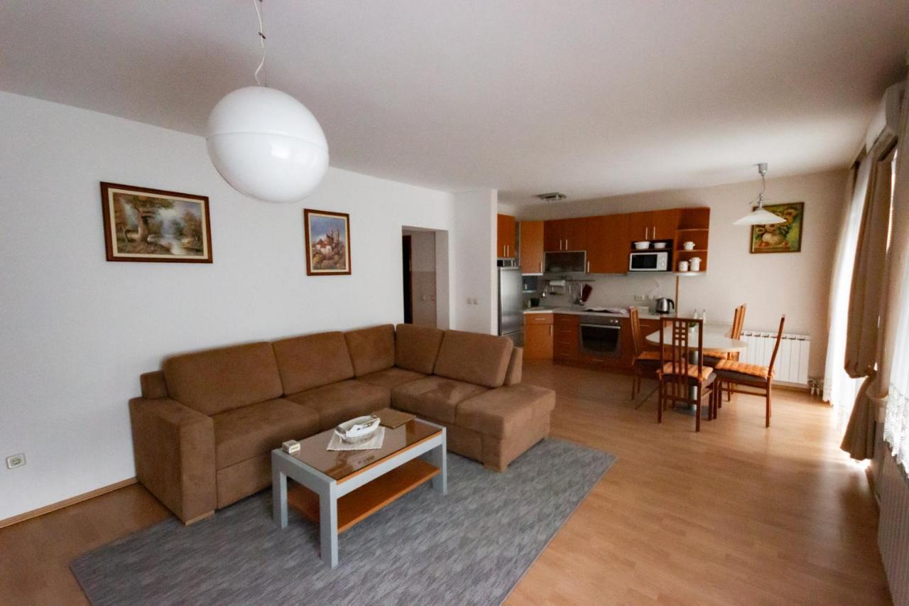 Apartmani Strsoglavec Krapinske Toplice Exterior photo