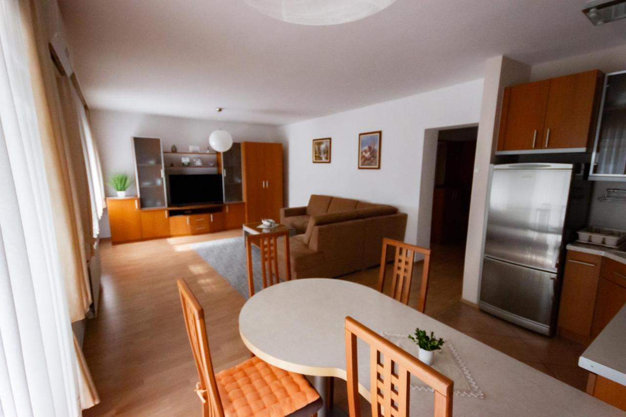 Apartmani Strsoglavec Krapinske Toplice Exterior photo