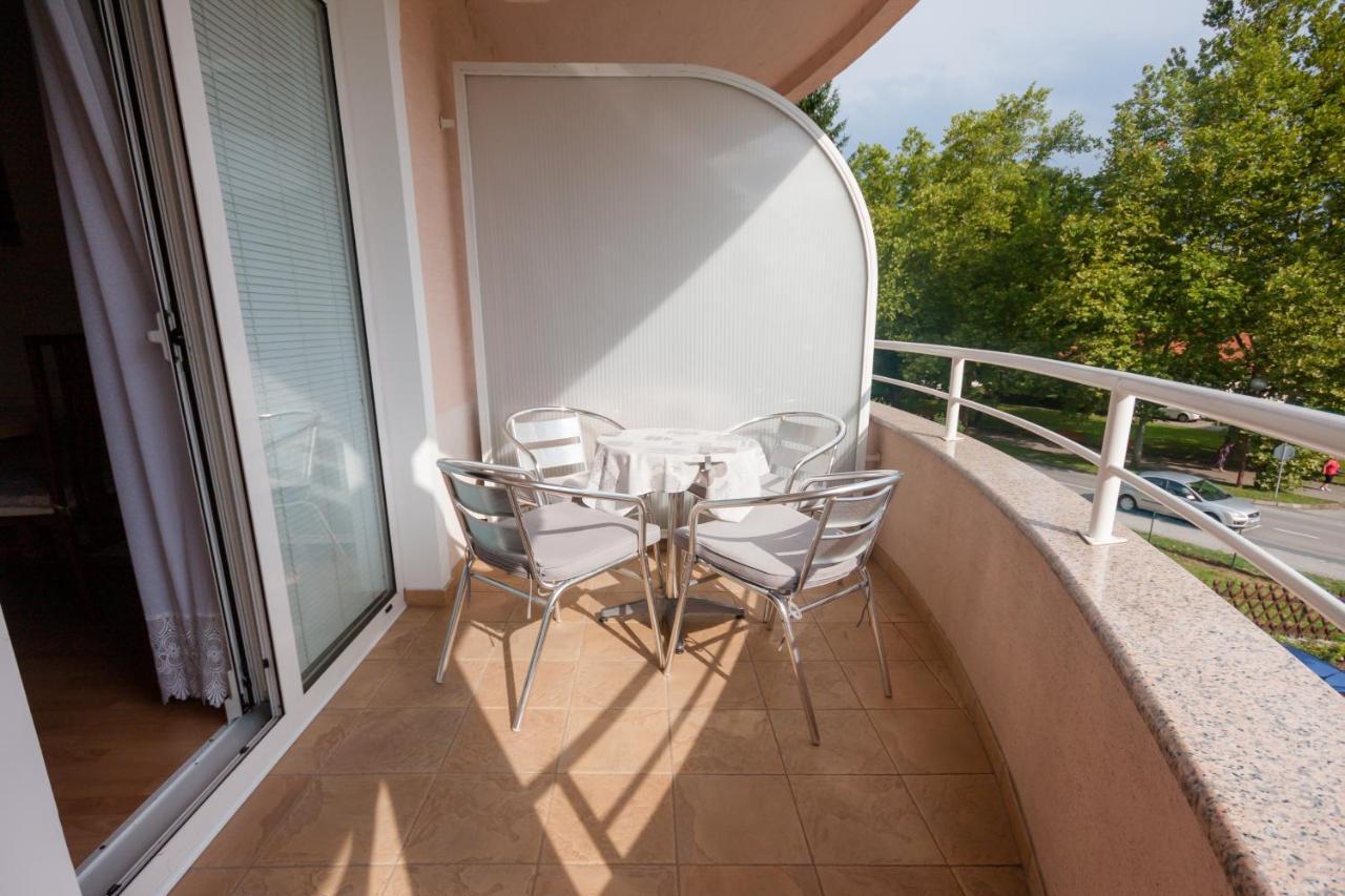 Apartmani Strsoglavec Krapinske Toplice Exterior photo